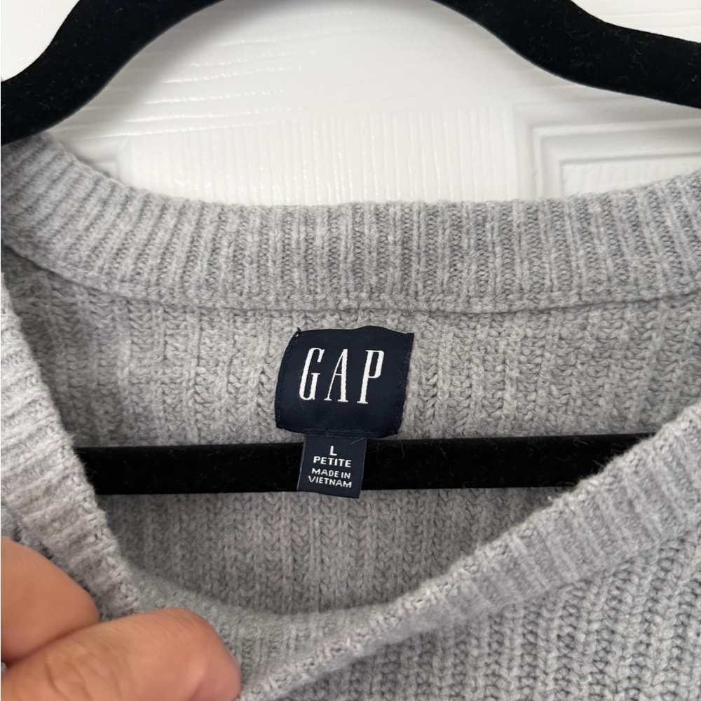 GAP Light Gray Ribbed Knit Sweater Set - Picture 2 of 5